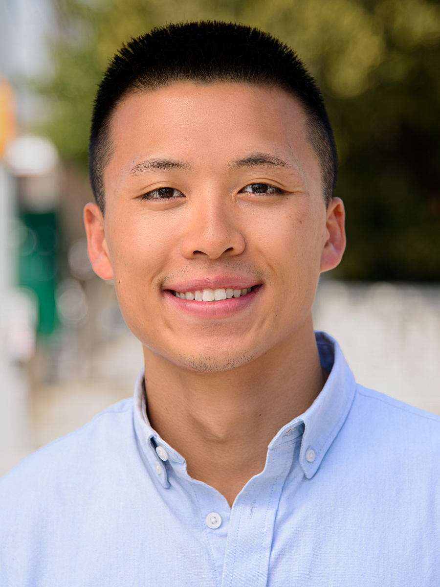 Astoria Park Queens NYC male realtor headshot, outdoor professional photo, real estate agent